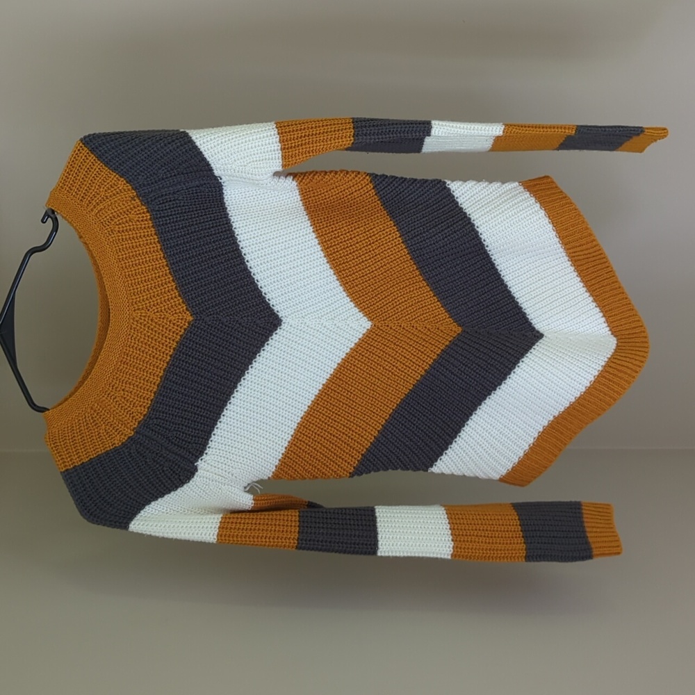 Derek Heart Small Ladies Sweater